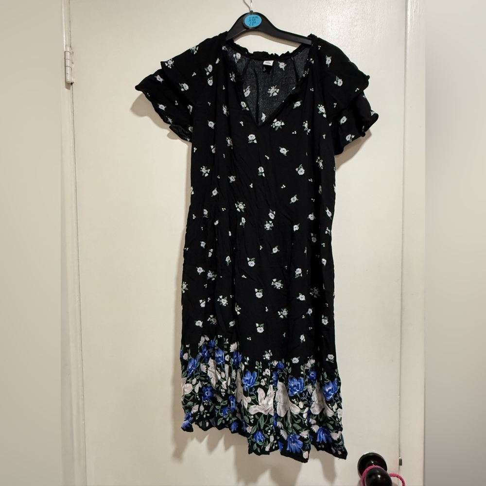 Old Navy Black Floral Dress